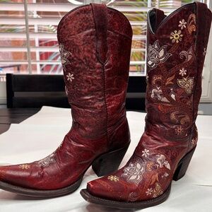 Lucchese 1883 Women's Burgundy Embroidered Cowboy Boots